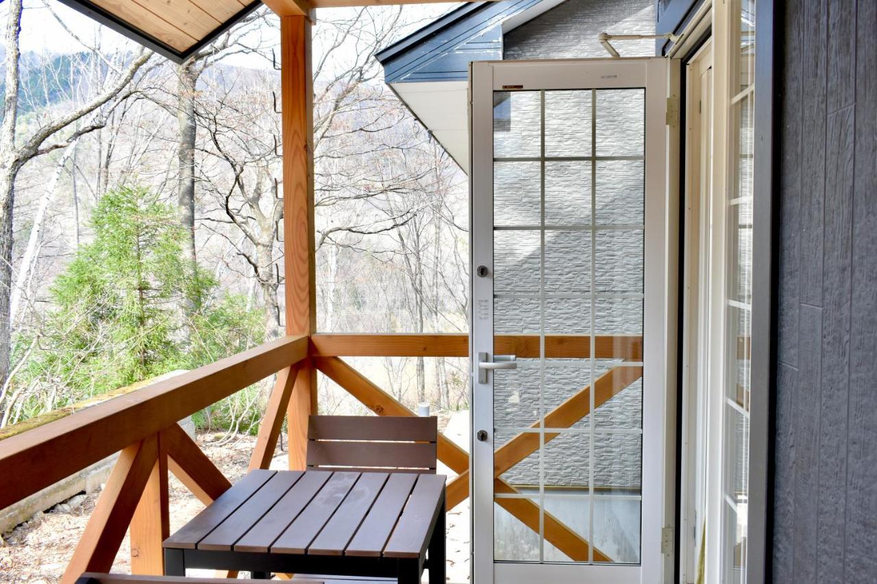 Penke Panke Lodge And Apartments Hakuba Exterior foto